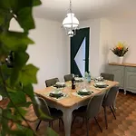 Du Nougues Feriehus