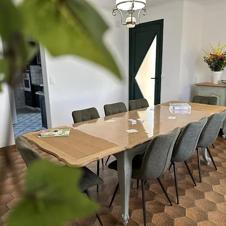 Semesterbostad Du Nougues *